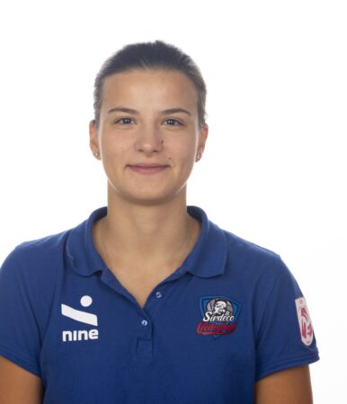 NICOL CHEREPOVA-min